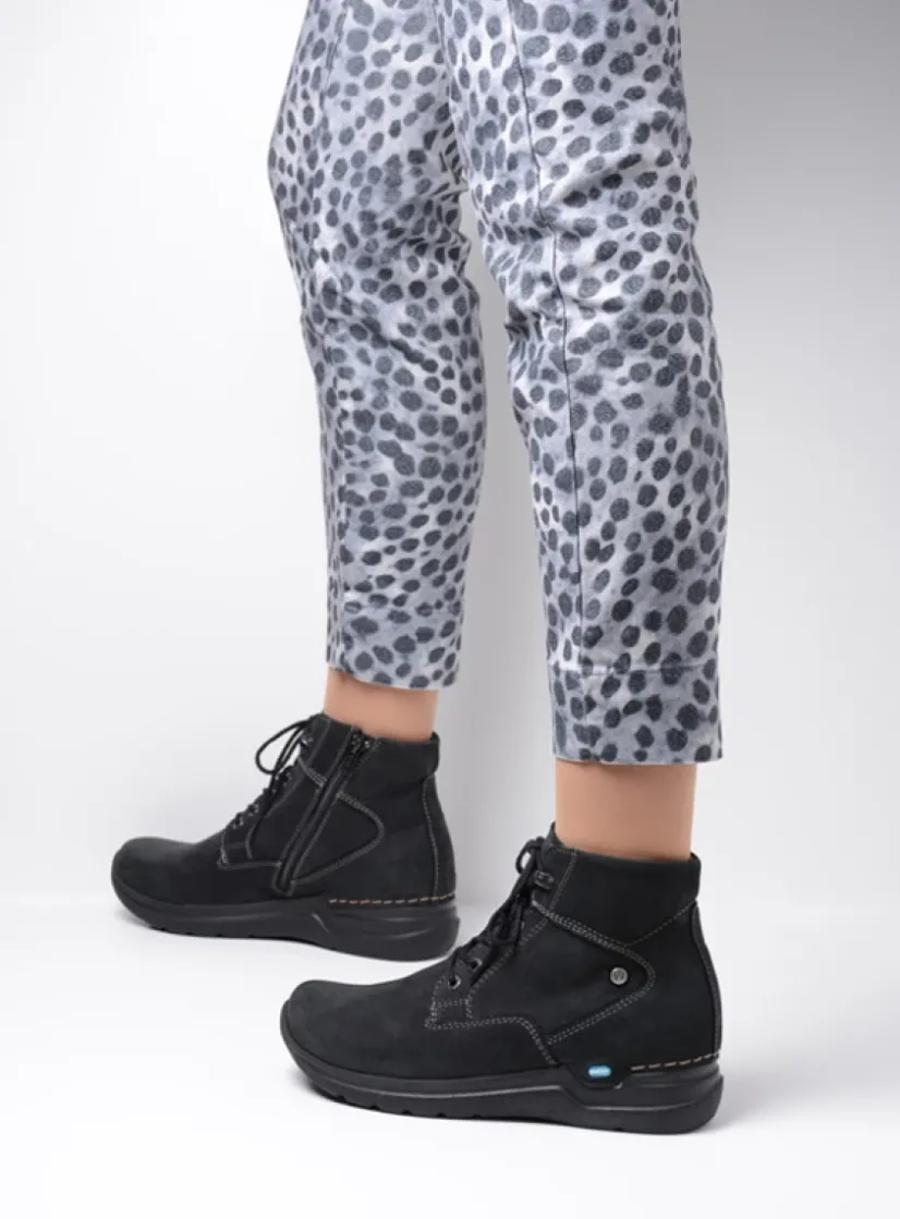Wolky Whynot HV - zwart nubuck<DAMES Hoge Veterschoenen|Wandelschoenen